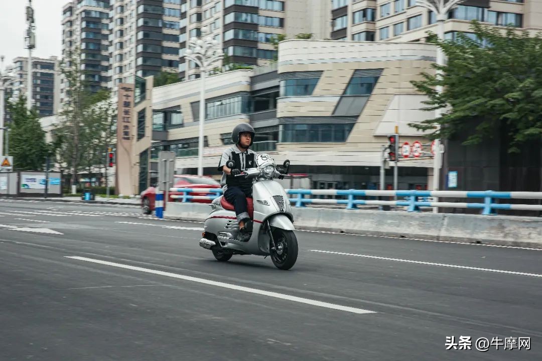 17款标致django测评,标致djangocaferacer开箱