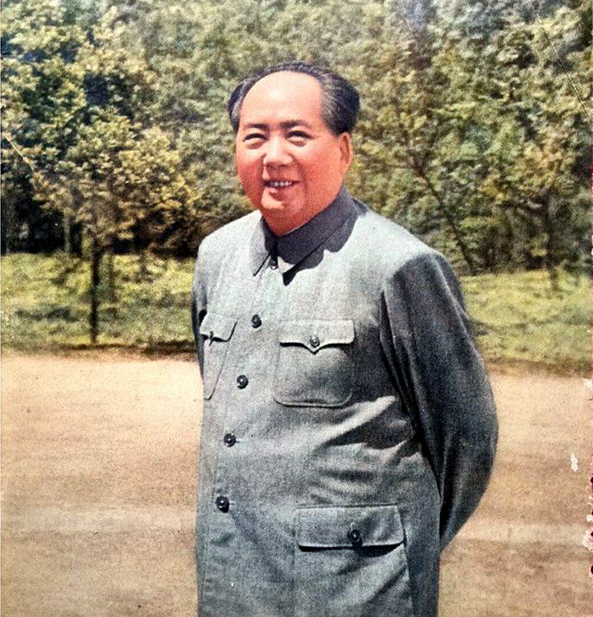 毛主席2次题词刘胡兰，为何拒绝给董存瑞题词？伟人：我写不合适