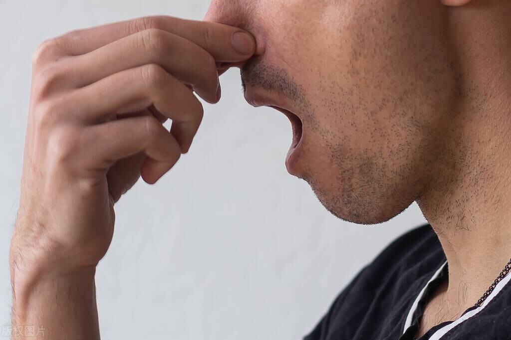 老是放屁是不是癌症,经常放屁是排毒还是癌症