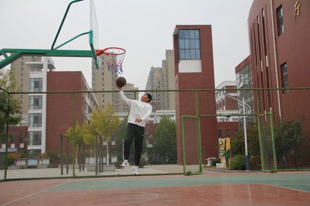 唐山市体育教师基本功大赛双杠,曹妃甸体育基本功大赛