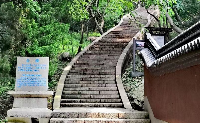 青岛旅游十大必去景点全面介绍,去青岛旅游必去的十大景点推荐