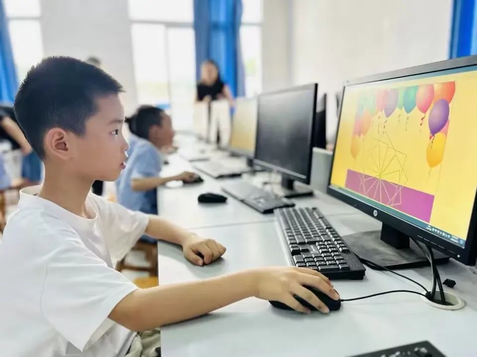 小学课后服务语文,金康园小学课后服务课