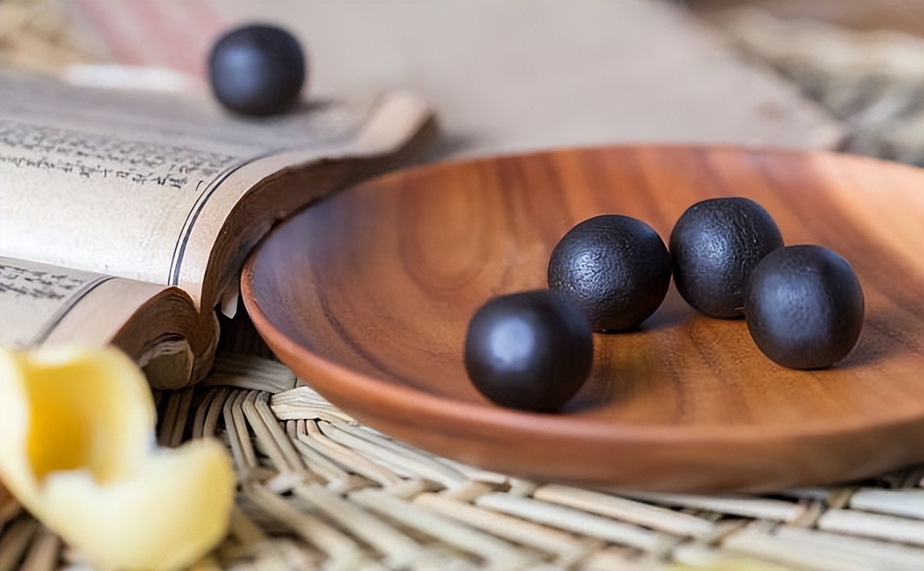 归脾丸与六味地黄丸可治疗哪些病,归脾丸六味地黄丸参苓白术丸功效