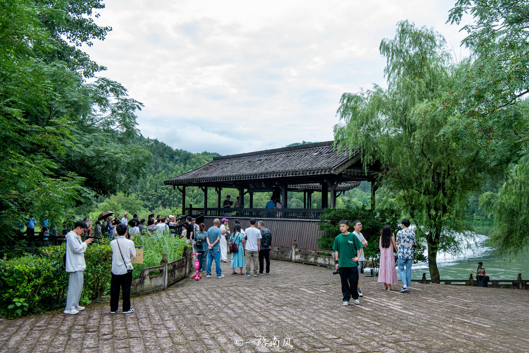 浙江丽水古堰画乡瓯江美景,丽水雨中的古堰画乡太美了