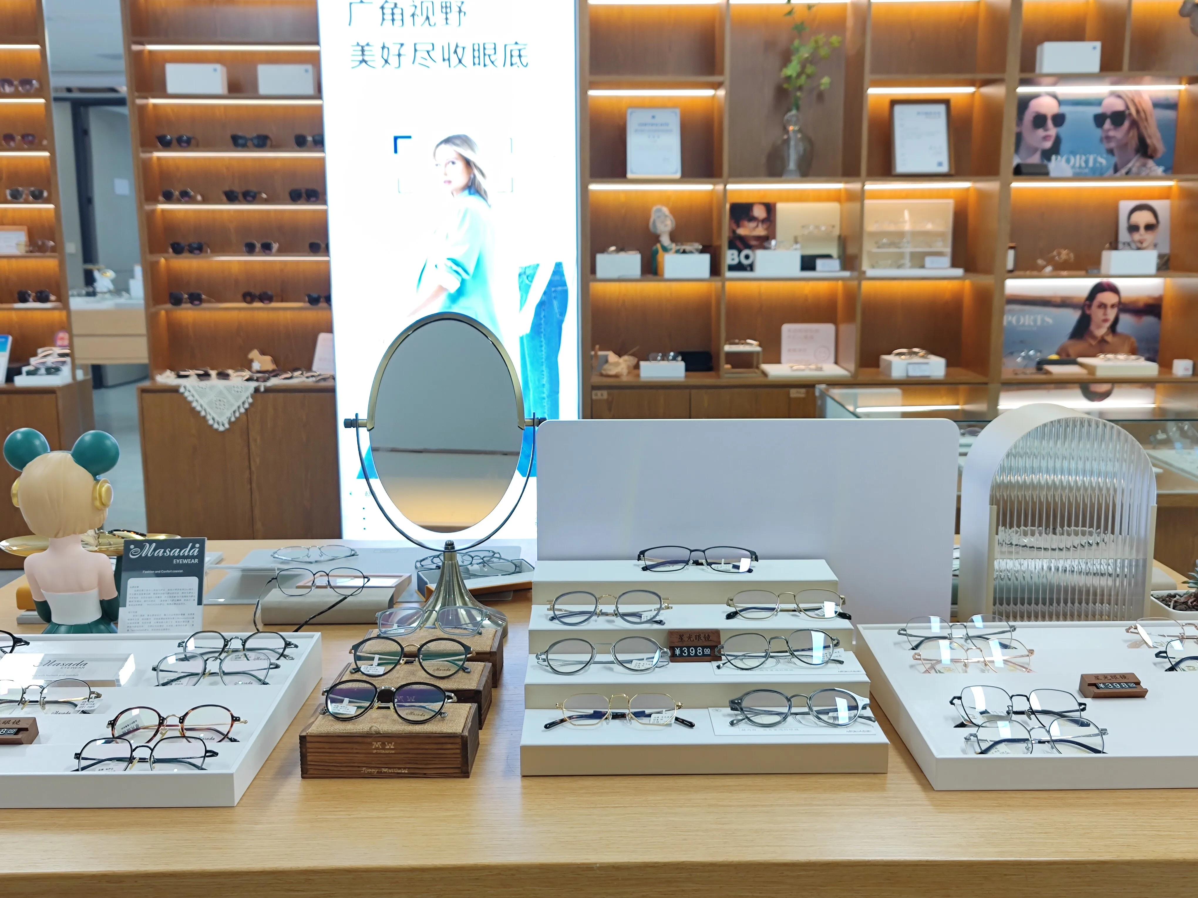 合肥去眼镜店配眼镜的整个流程,配镜经验郑州配眼镜新手配镜必看
