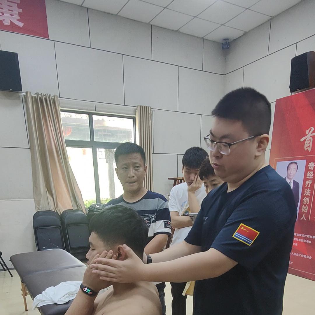 点风池,点风池风府穴有什么作用