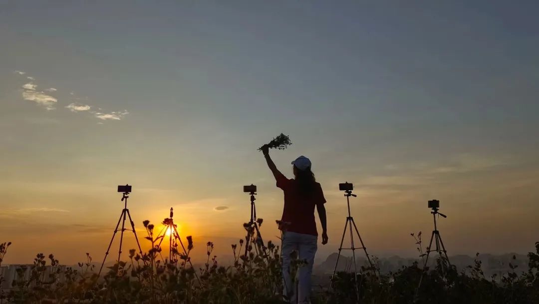 工作以后才发现钱这么难赚,每当我不想努力不想赚钱的时候