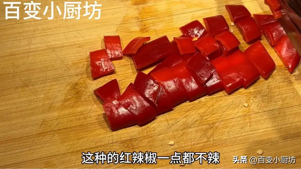 把馒头放进清水里出锅变美食,剩馒头放水里煮变美食