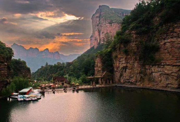 七步沟太行山脉,东太行七步沟游玩