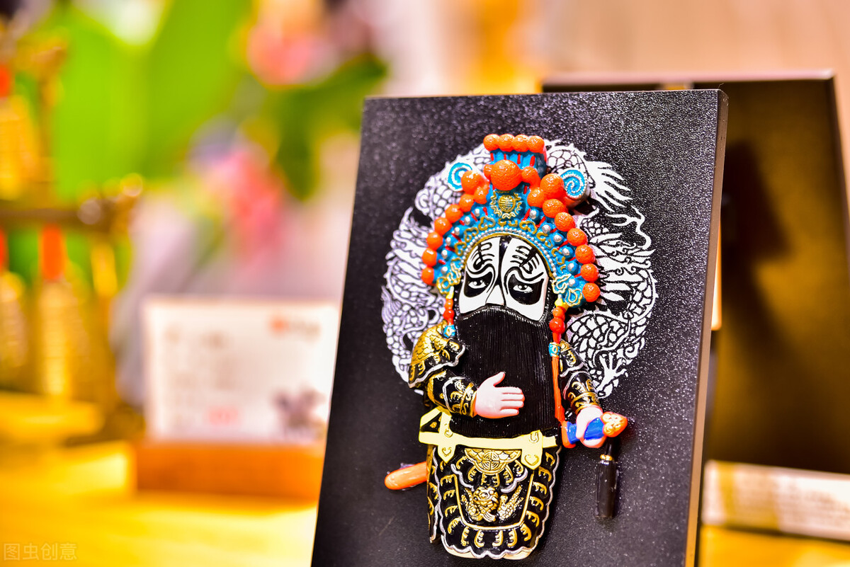 评价历史伟人的诗词,评价历史人物的经典诗词