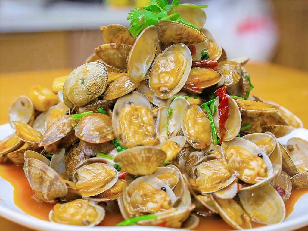 8月15中秋家宴吃什么，这8道硬菜端上桌，营养美味，全家抢着吃