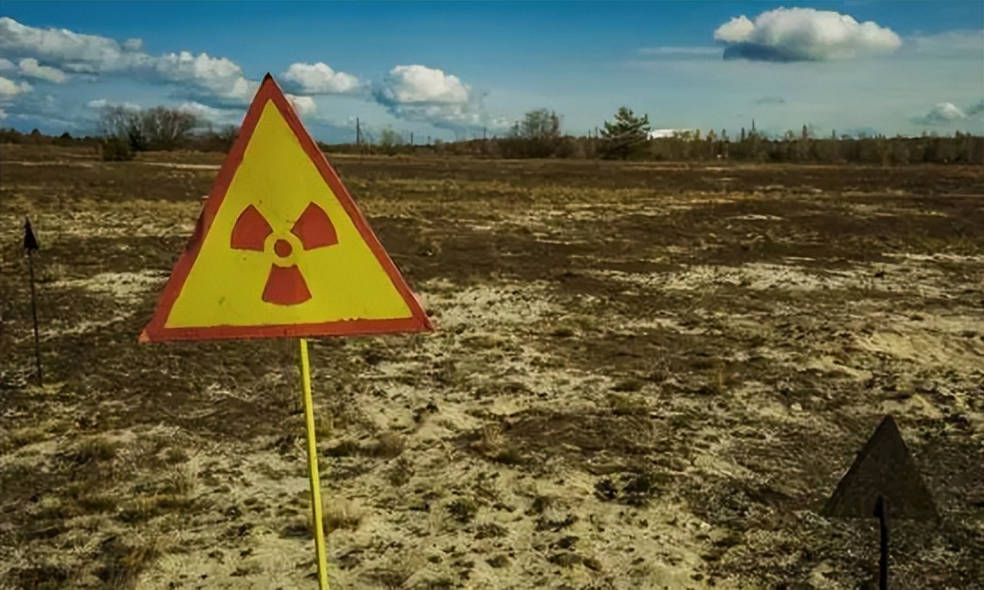 12岁男孩右臂莫名疼痛，为了保命无奈截肢，谁知更大悲剧袭来