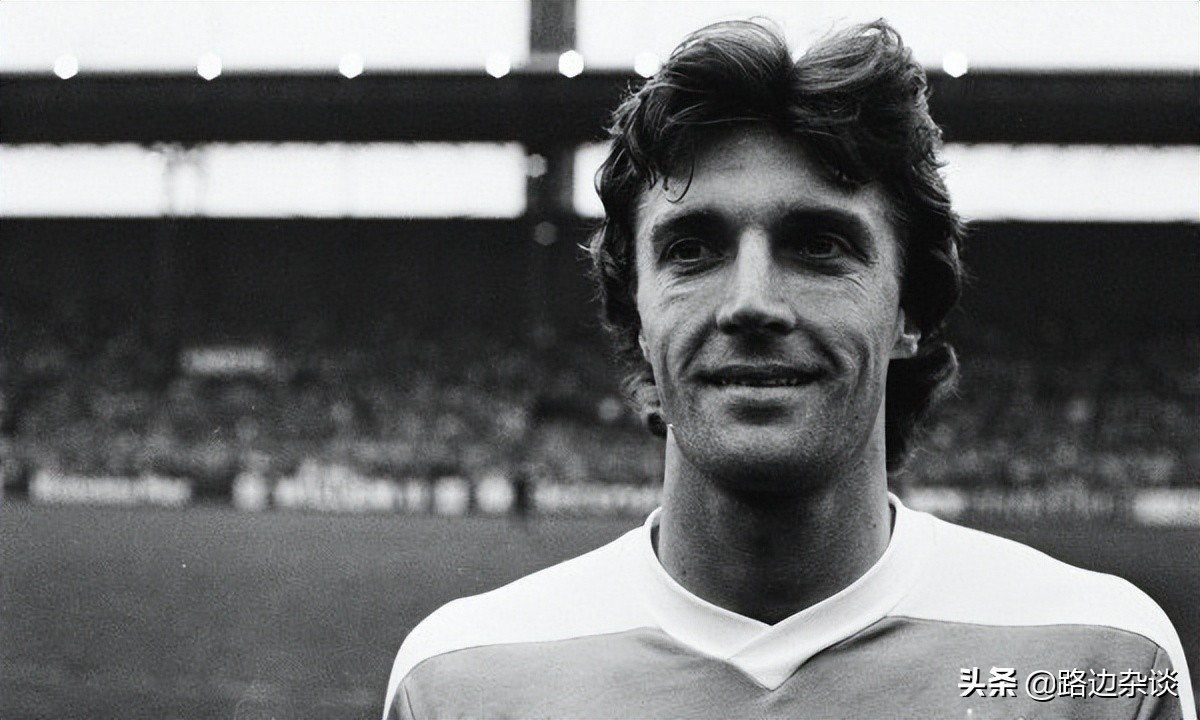 2016年荷兰足球队阵容,荷兰最巅峰世界杯阵容