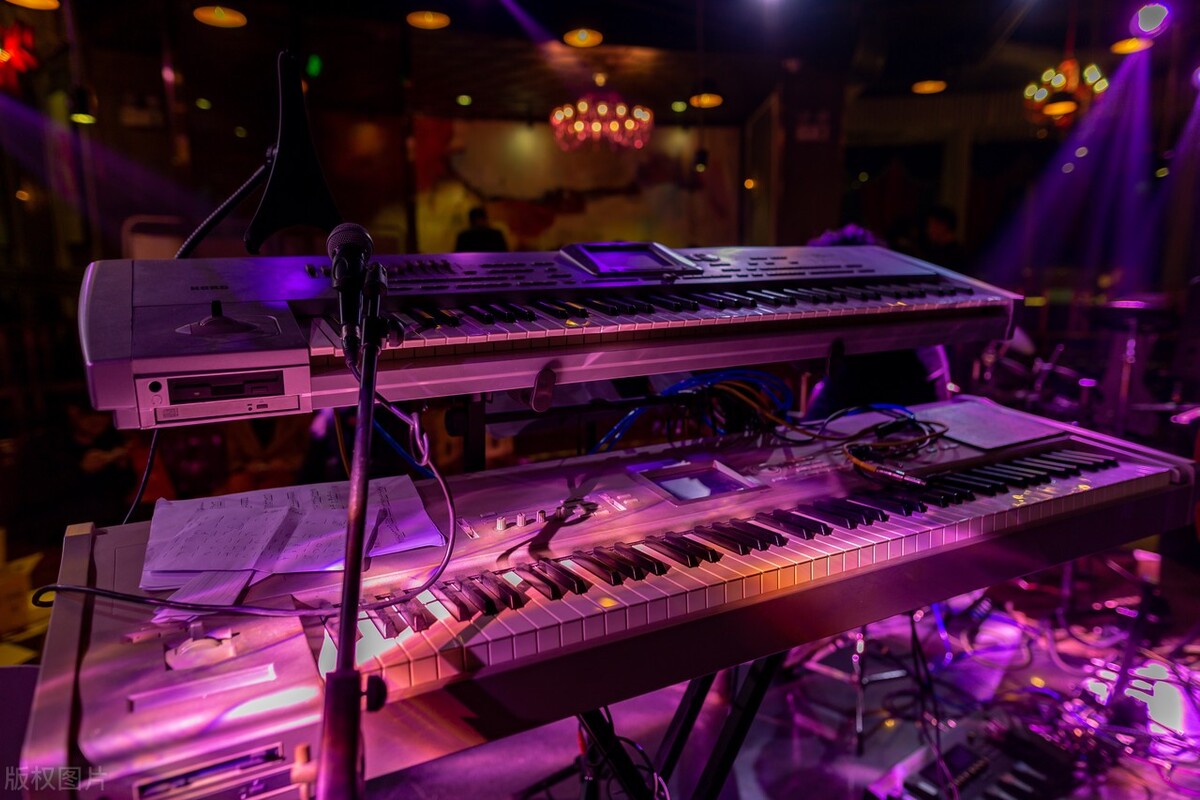 midi键盘是用来干嘛的,midi键盘是啥