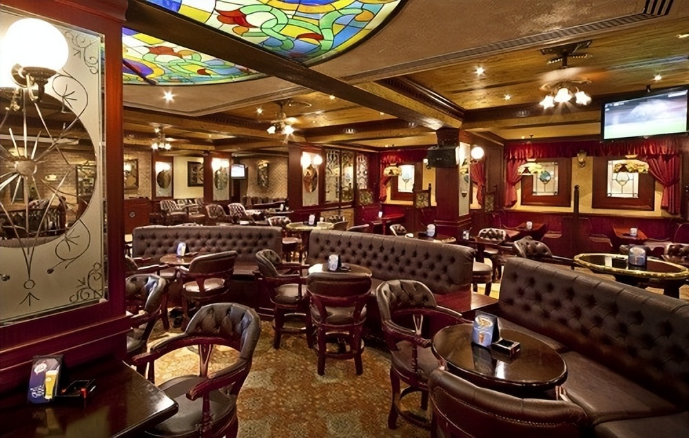 英国酒吧饮品的介绍,英国酒吧受欢迎程度