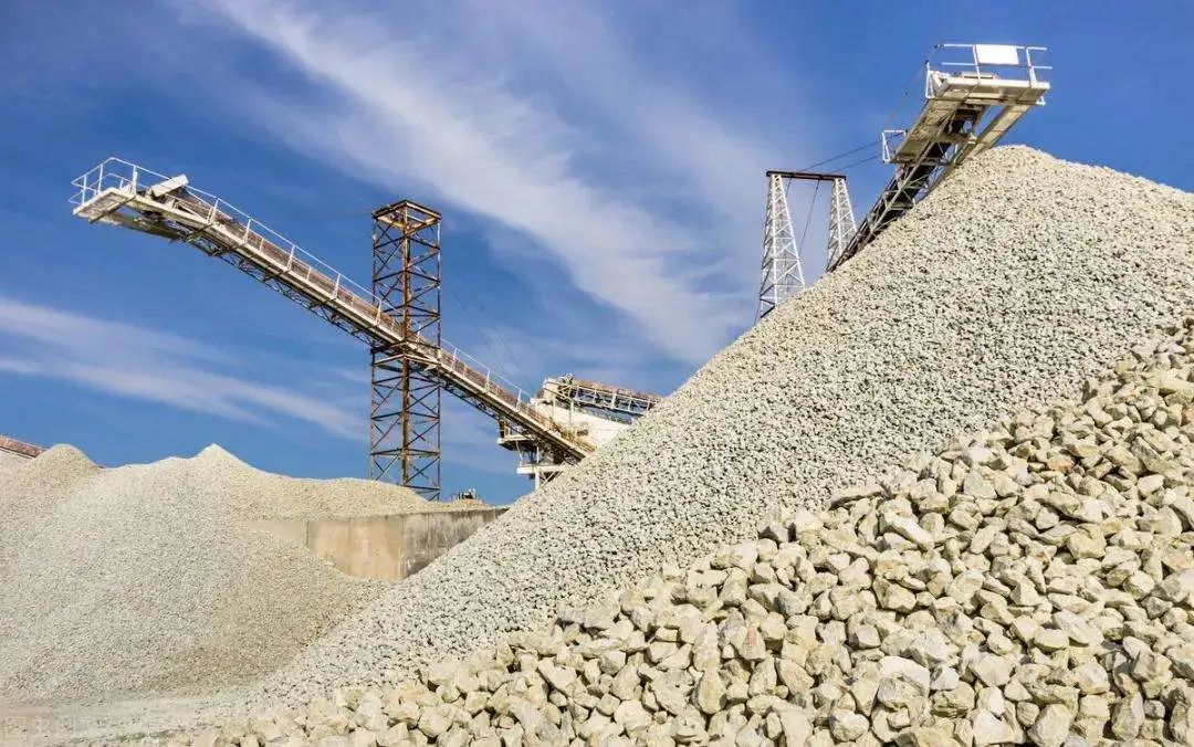 砂石市场今年形势如何,砂石市场的现状与前景