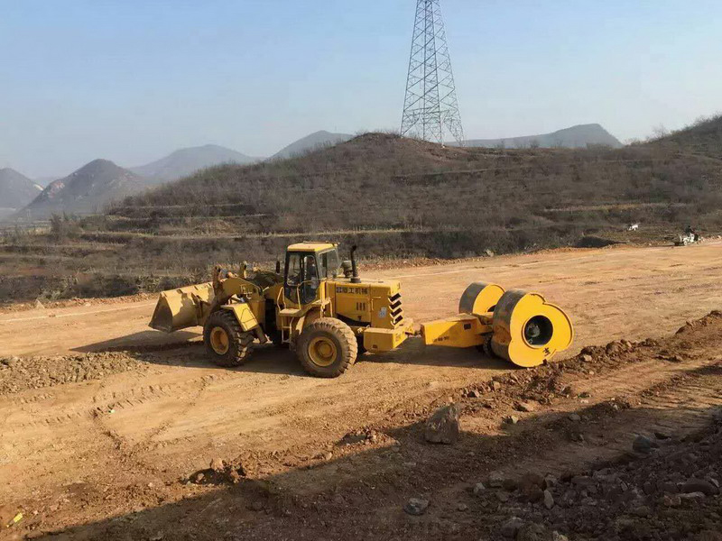 路基沉降差法压路机压几遍,冲击式压路机的压实功能