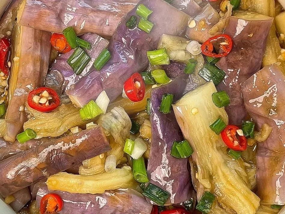 夏天必备巨开胃的凉拌菜,十多种凉拌菜满足炎热天气的味蕾