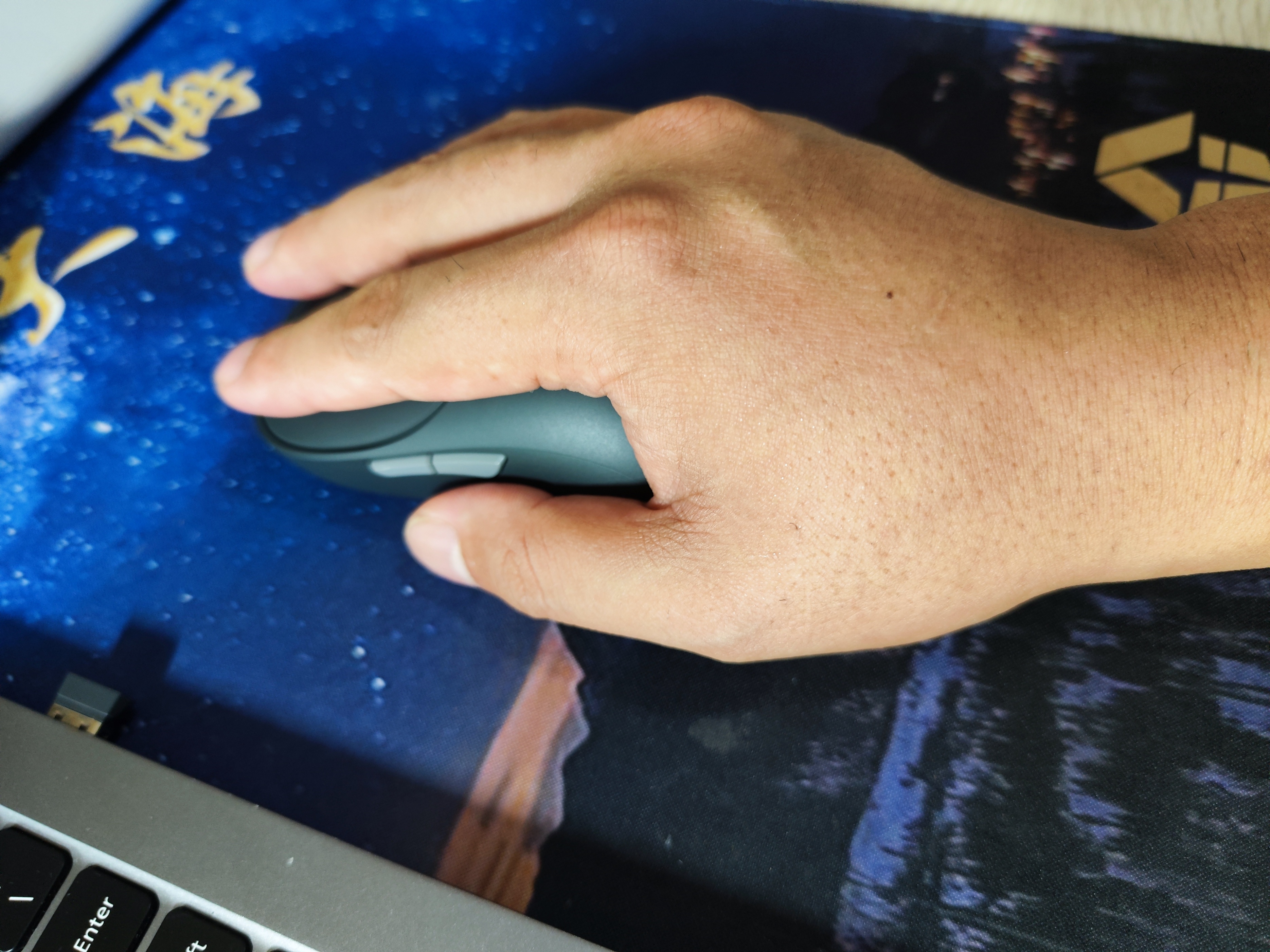 小米鼠标和罗技鼠标哪个好用,华为鼠标和小米鼠标哪个好