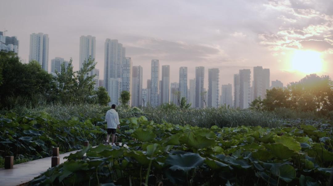 湖北夫妻造房子,湖北夫妻两万造房