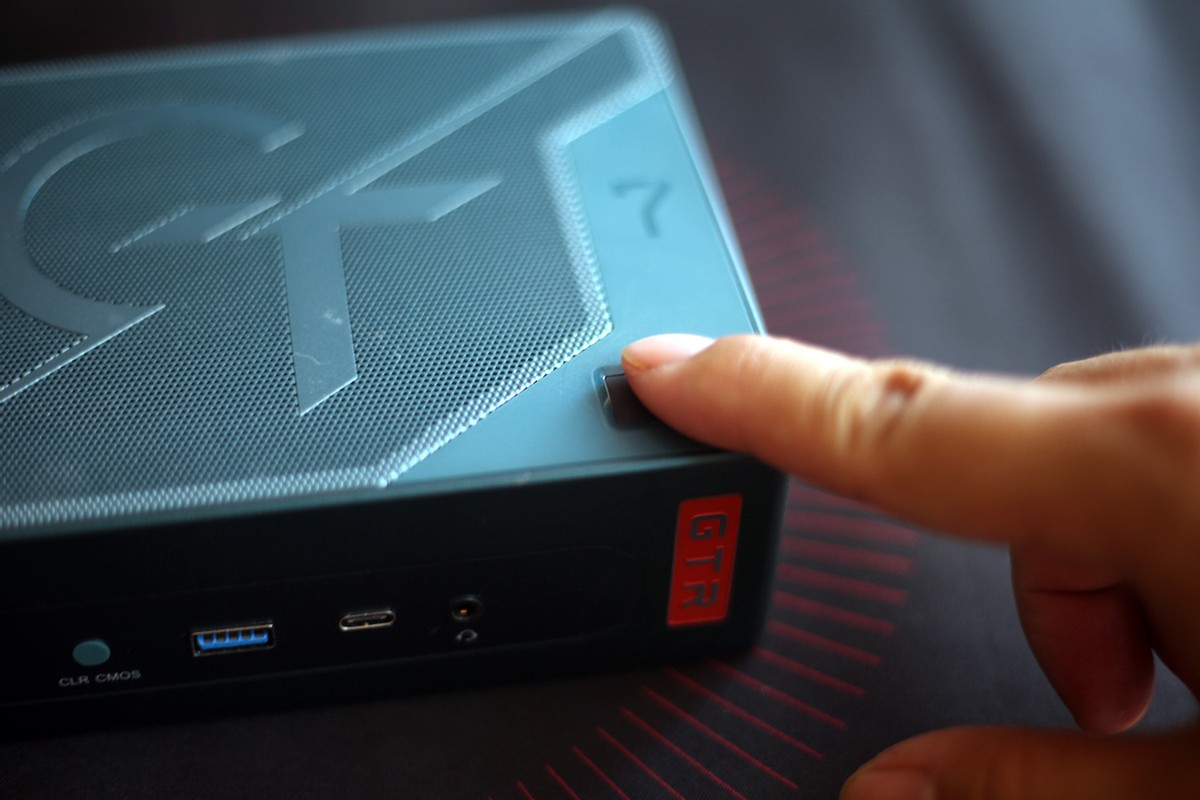 光追主机显卡推荐,零刻gtr77840hs65w迷你电脑主机