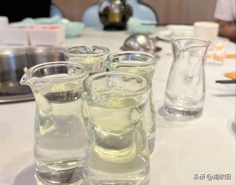 酒桌常见的5款优质白酒,广西人酒桌上爱喝的3款白酒盘点