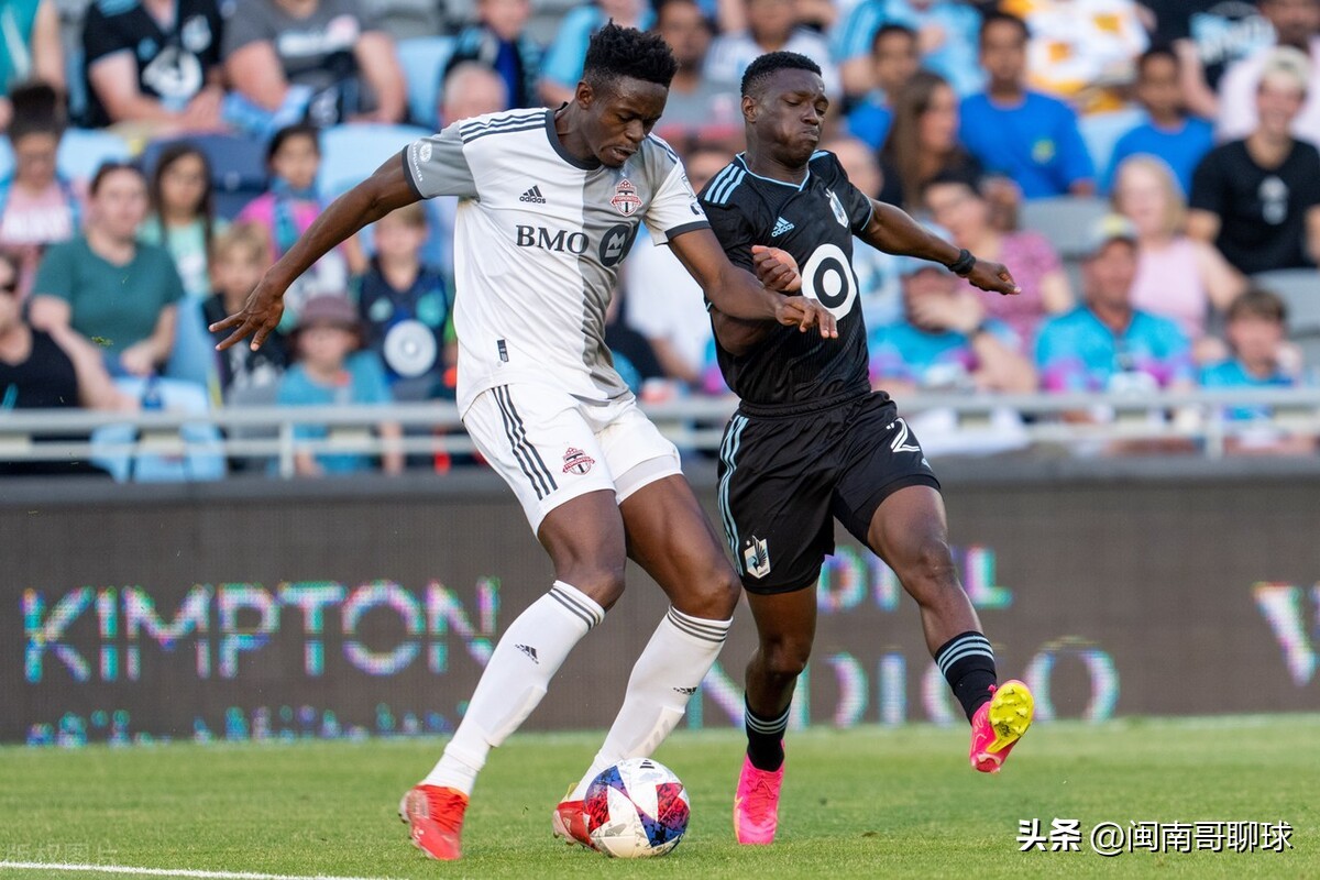 美国职业足球大联盟最佳新人,美国职业大联盟梅西