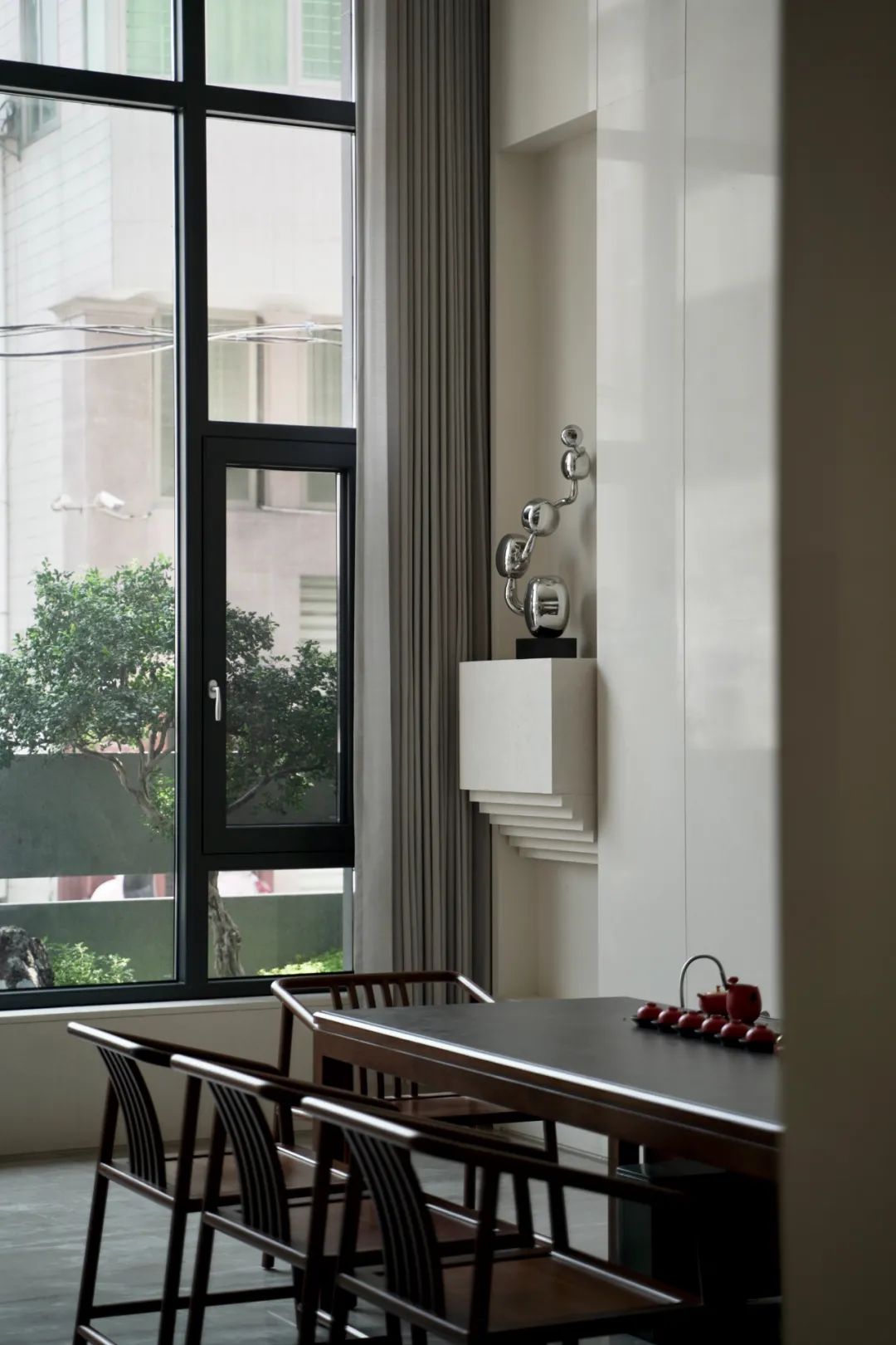 四个人回老家改造老房子,90后回农村建房子视频