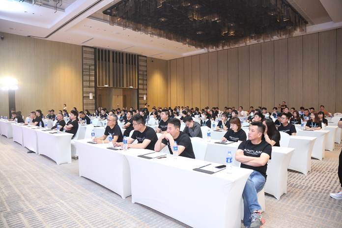 王者归来——圣百灵2023全国代理商大会暨新品发布会圆满结束！