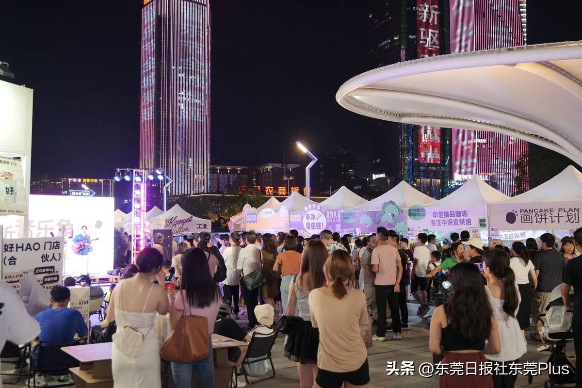 东莞成为首座万亿城市,东莞各镇消费能力排行