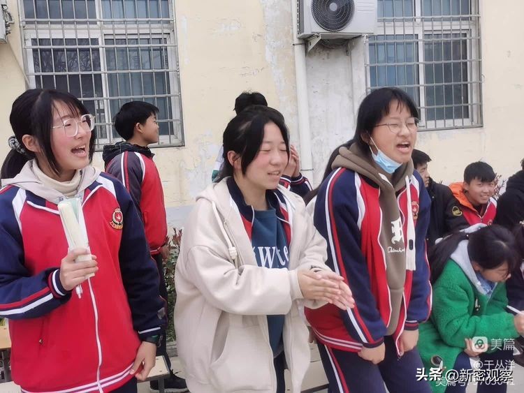 刘台庄镇初级中学运动会,刘寨镇初级中学红歌比赛