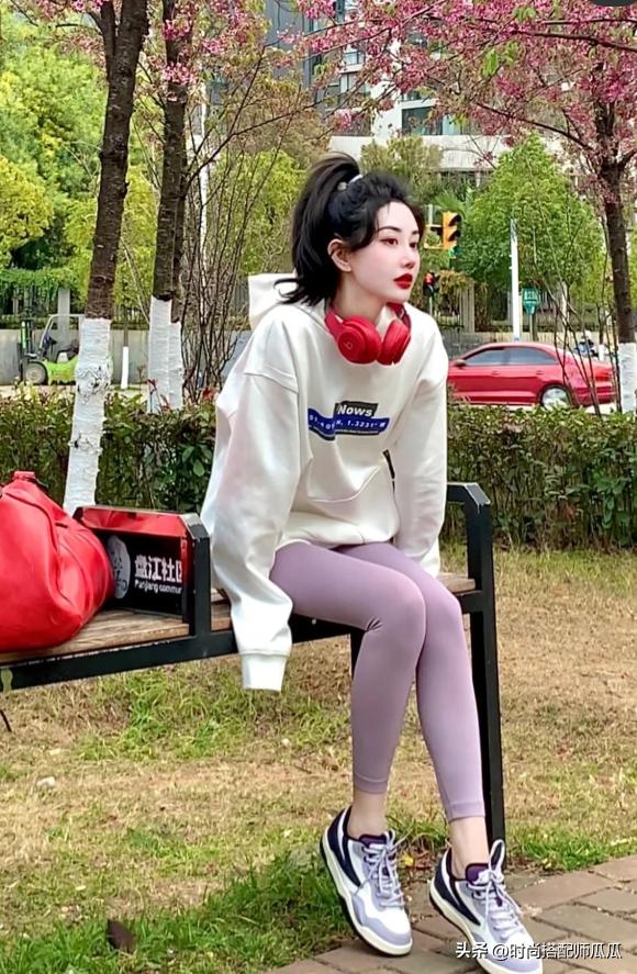 为什么“打*裤底**”这么多讲究？不懂“搭配、配色”，难怪穿得俗气