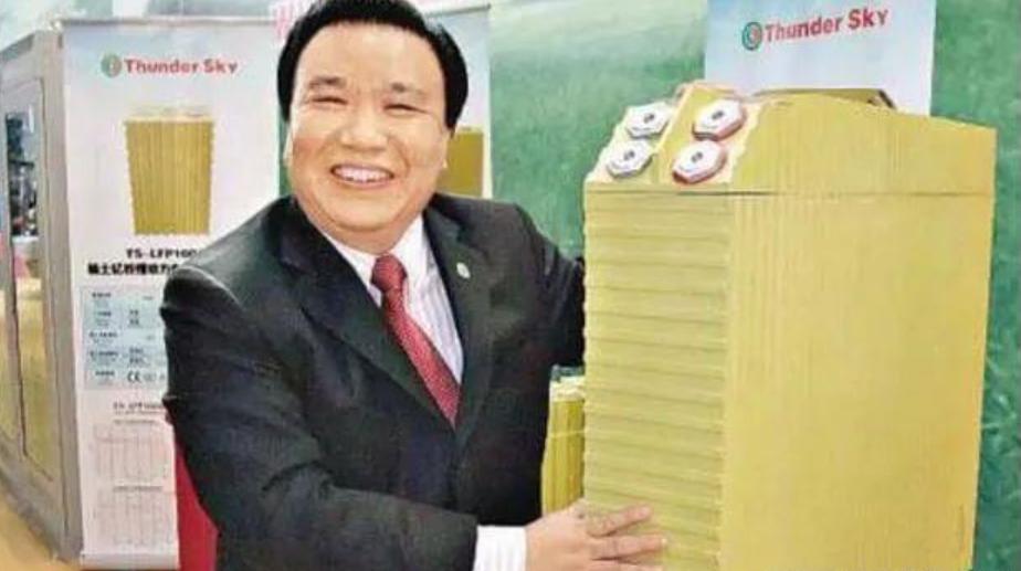 电池大王钟馨稼为美国捐款,电池大王钟馨稼近期状况