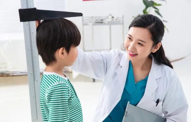 父母身高不高儿子1米9,12岁孩子身高怎么提高