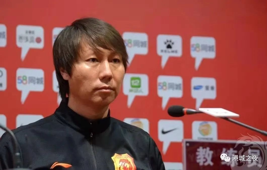 李铁留任国足帅位最合理的选择,李铁辞去主教练