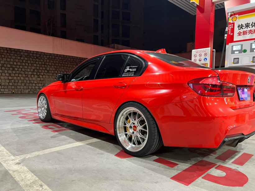 买了套BBS轮毂开200公里就换在宝马3系上体验最纯粹的快乐