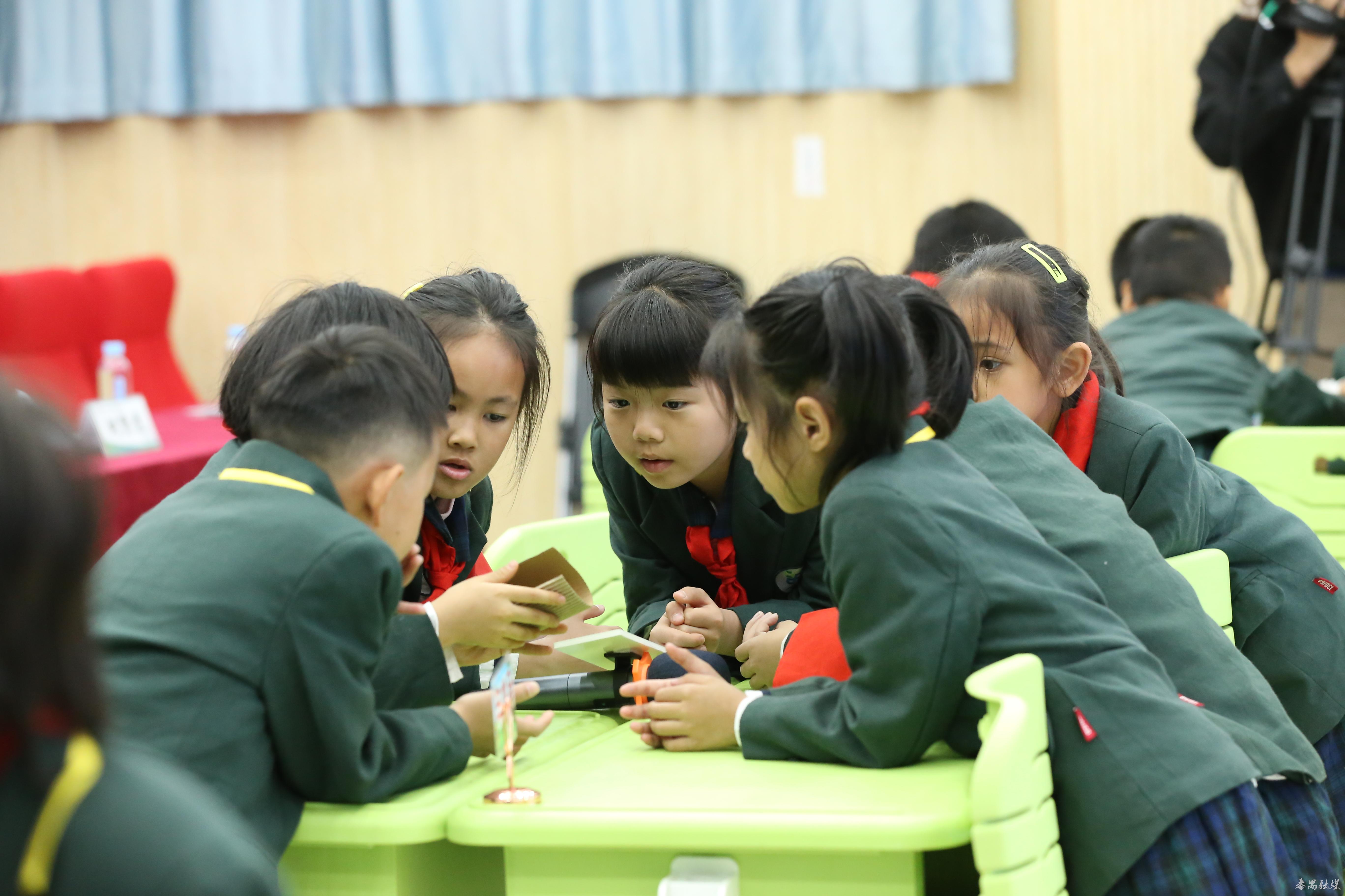 唤与东风来相许一湖春番禺南站小学“双减”背景下的深度学习研讨特色获好评