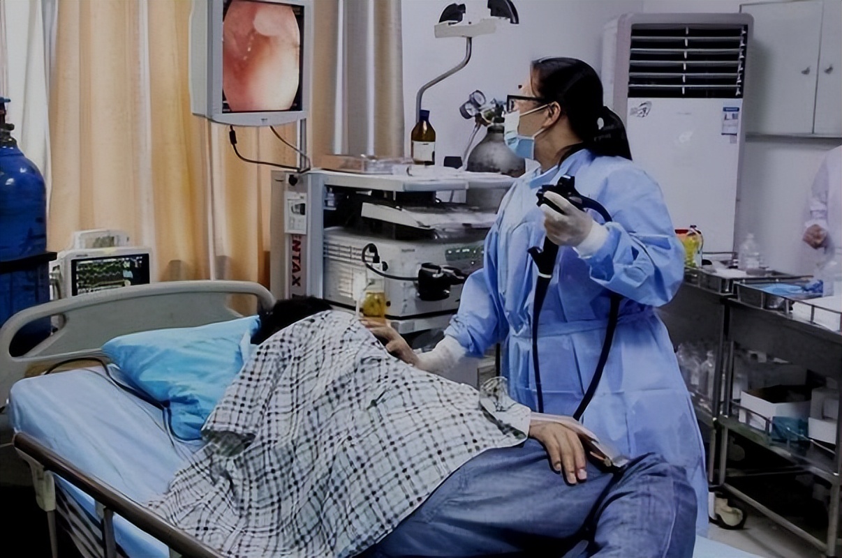 无痛胃镜和普通胃镜的区别有什么,无痛胃镜和普通胃镜区别在哪