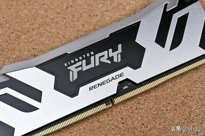 黑金全塔海景房——ROGZ790HERO+4080猛禽+追风者NV7装机展示