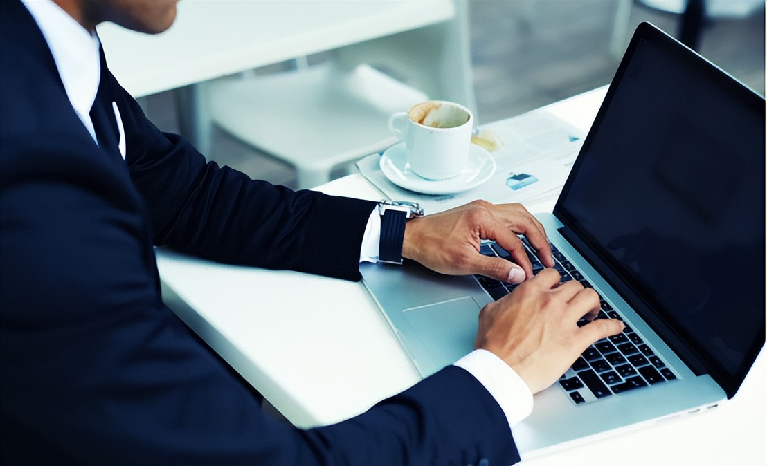 为什么现在好多企业都选择租电脑,电脑租赁的优势有哪些呢