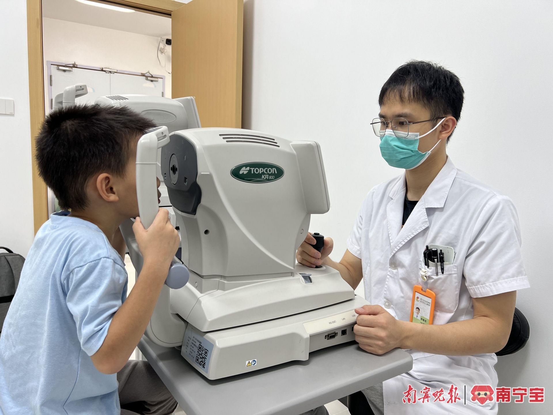 孩子用眼过度怎么保护眼睛疲劳,避免过度用眼关注孩子视力发育