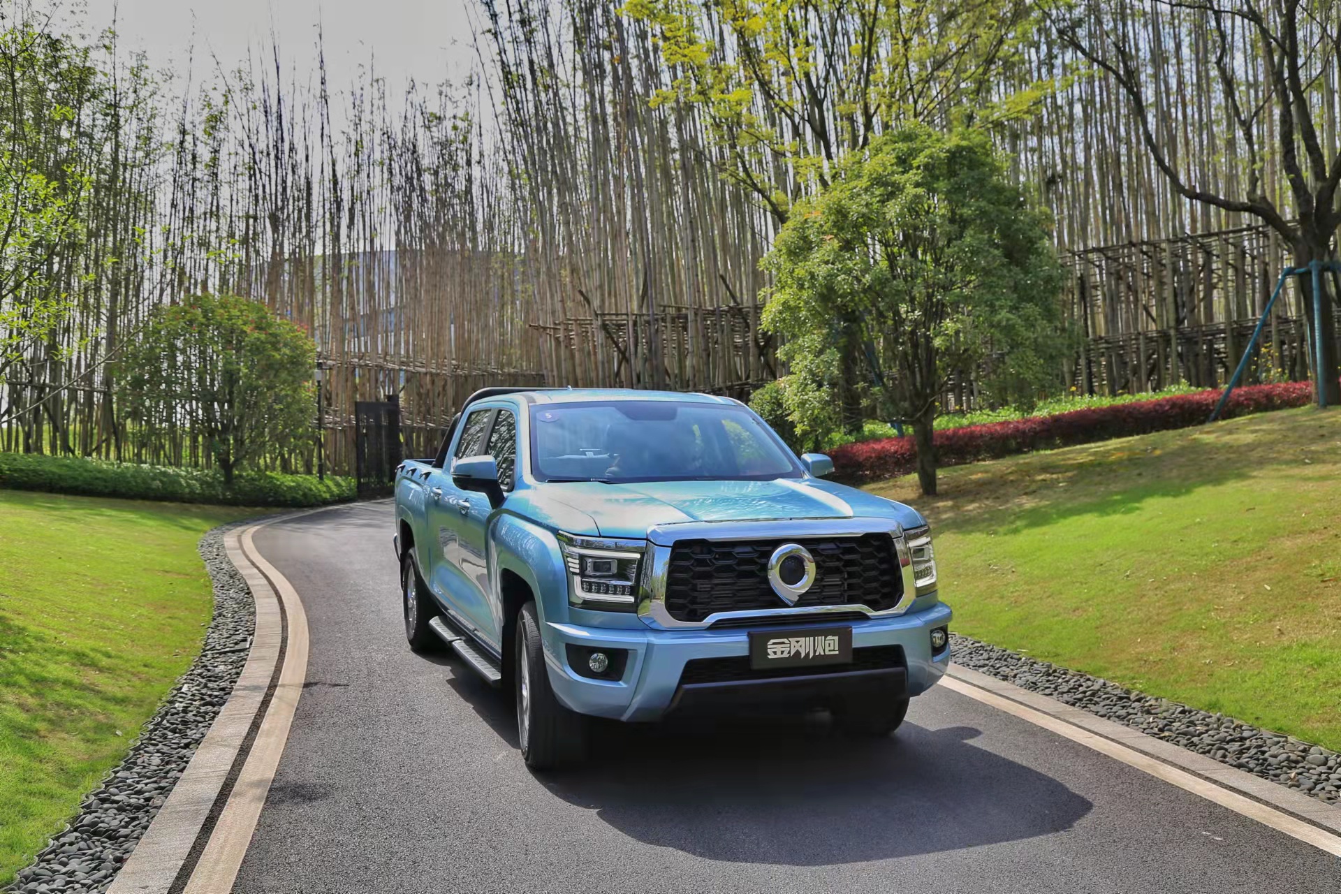 2022长城金刚炮新款皮卡,长城金刚炮两驱自动挡皮卡怎么样