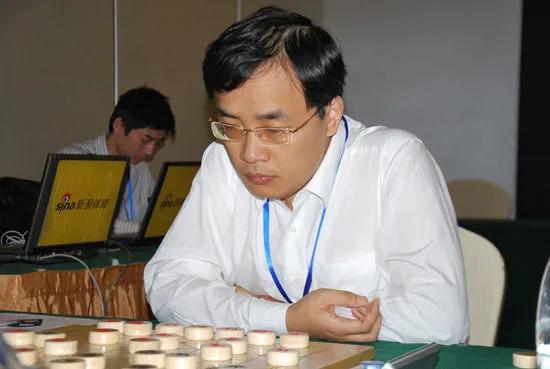 中国象棋怎么才能成为特级大师,特级象棋大师一般走什么开局