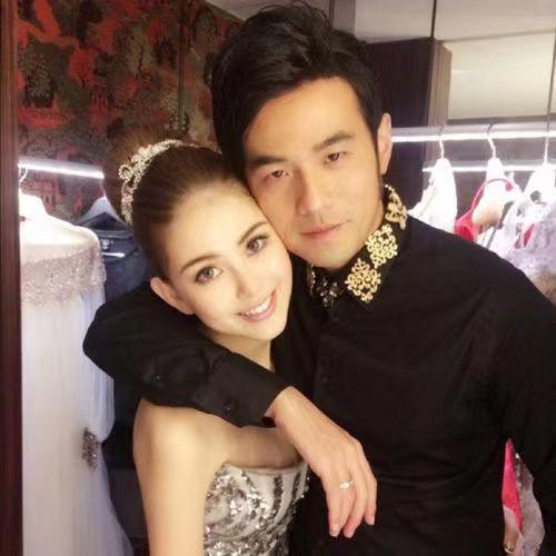 昆凌17岁就被周杰伦追上视频,昆凌被周杰伦追到手时才17岁