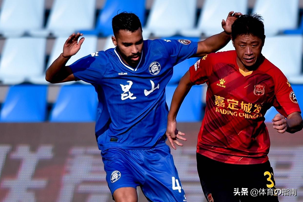 足球队员李磊,李磊守门员