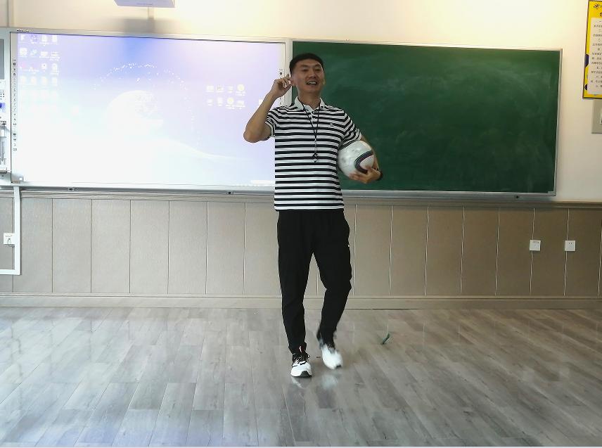 成都实验外国语学校教师上课视频,成都市实验外国语小学面试