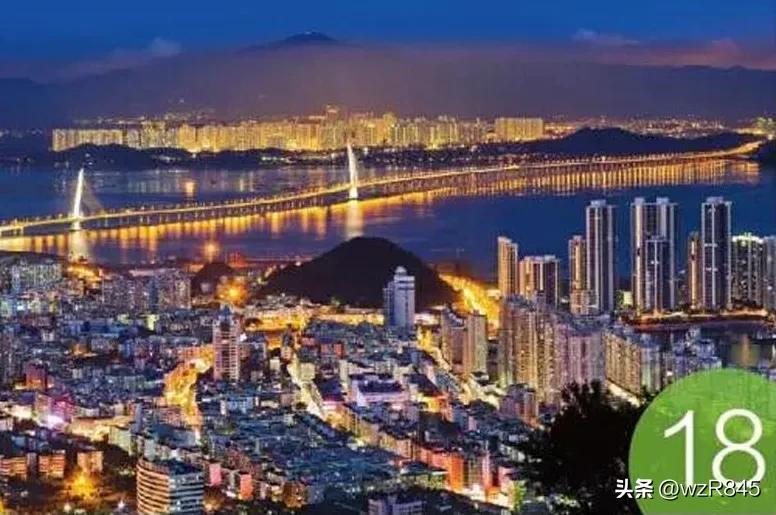 安静欣赏深圳夜景,深圳深南大道夜景