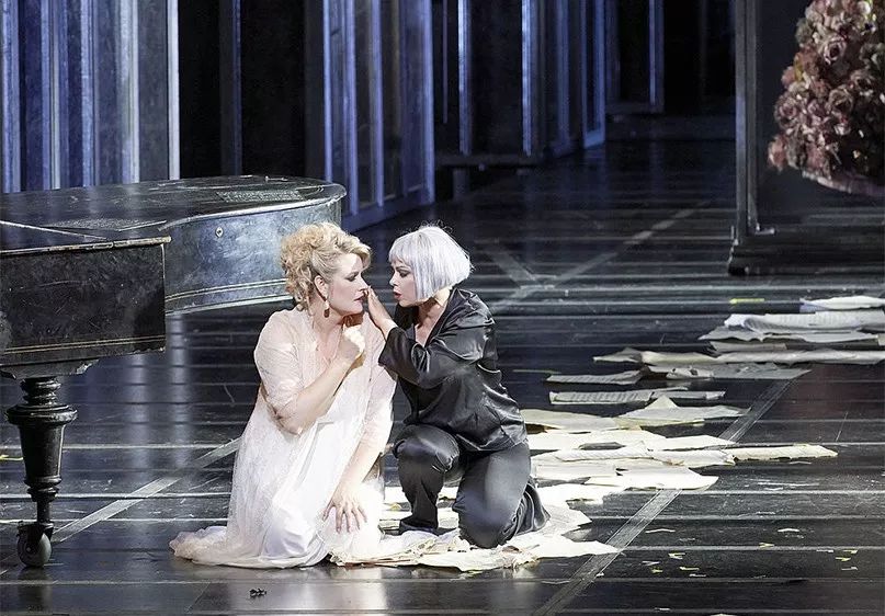 韦伯德国歌剧,德国第一部浪漫主义歌剧是什么