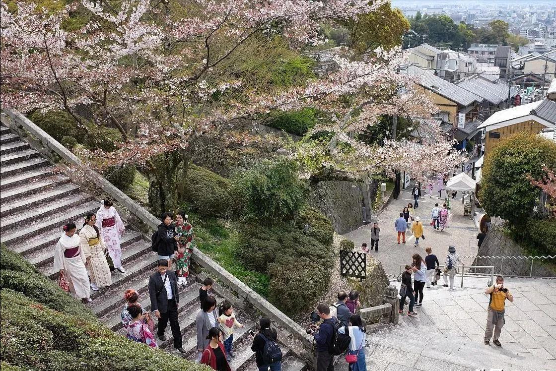 中国为什么允许日本人移居中国,为什么允许日本人到中国定居