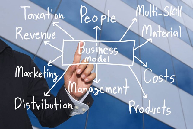 格力空调工程师上岗培训和考试,格力空调工人培训